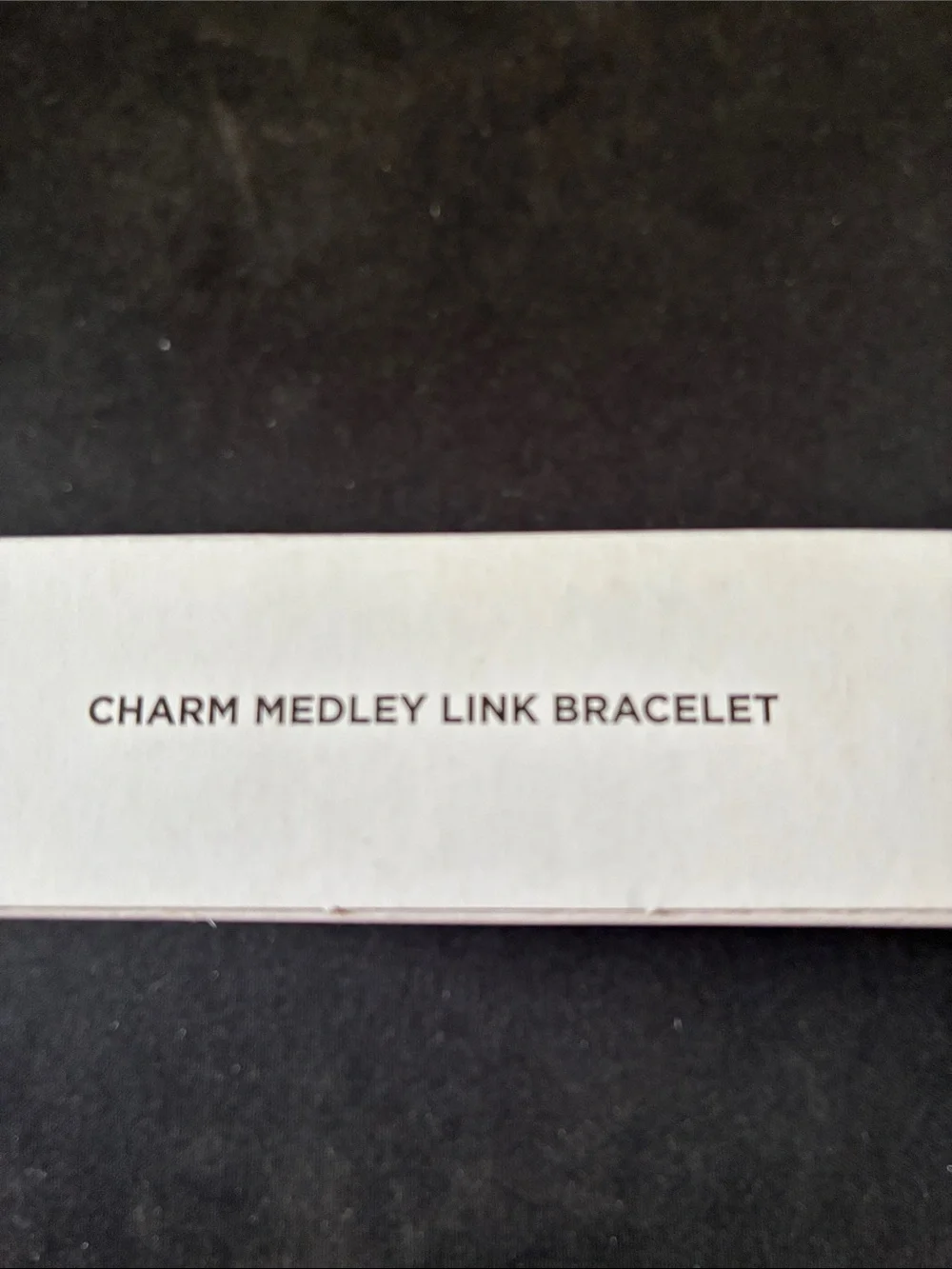 Avon. Charm Medley link bracelet - Picture 4 of 5